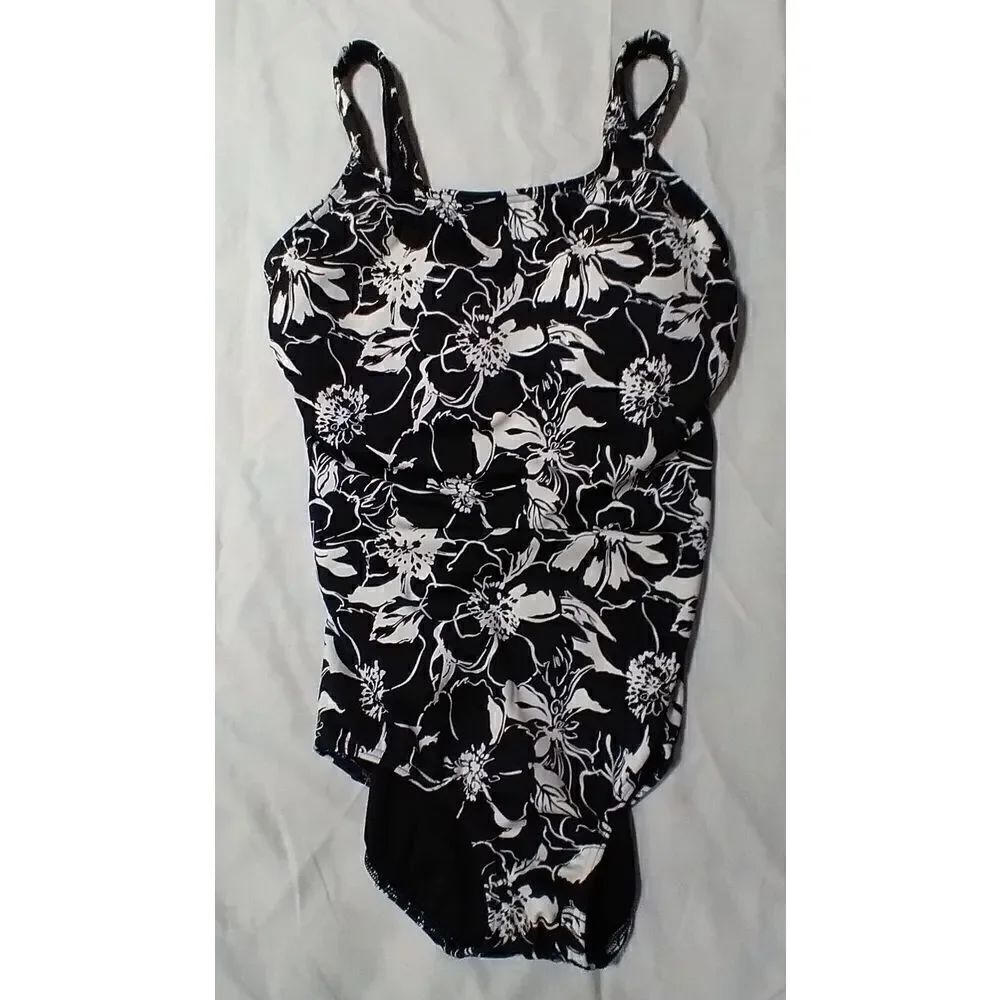 LANDS END ONE PIECE BATHING SUIT BLACK WHITE FLORAL SWIMSUIT SIZE 8 BUILT IN BRA